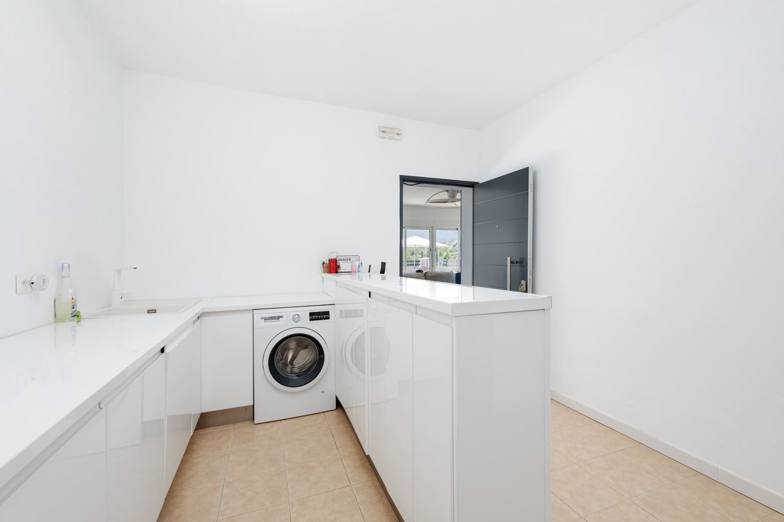 6 soverom Villa til salgs i Coin med svømmebasseng garasje - € 795 000 (Ref: 9873591)