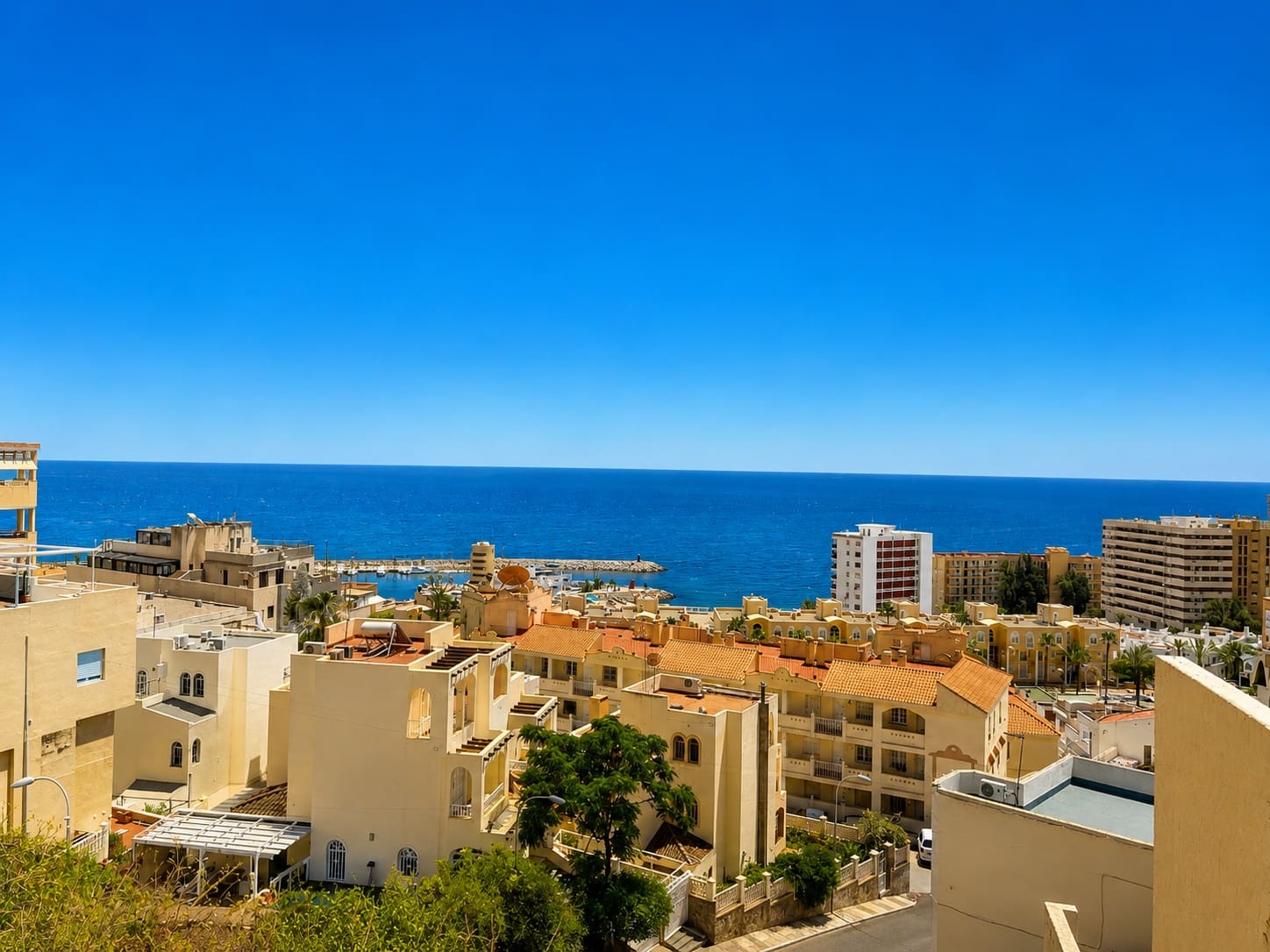 Bouwgrond te koop in Roquetas de Mar - € 290.000 (Ref: 9873594)