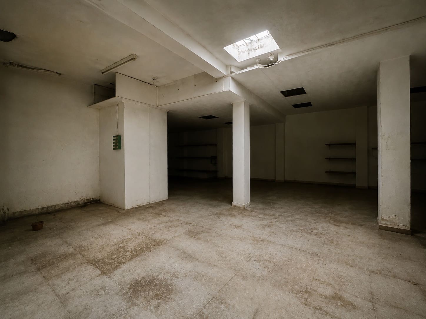 18 bedroom Business for sale in Roquetas de Mar with garage - € 650,000 (Ref: 9873595)