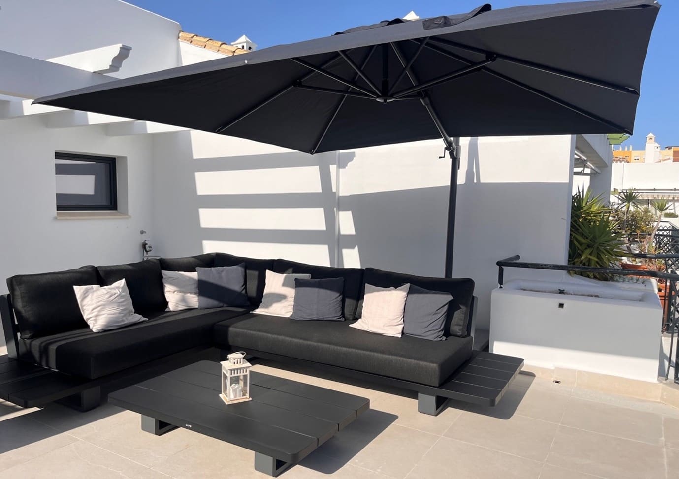 3 sypialnia Penthouse na sprzedaż w Calahonda z basenem garażem - 1 598 000 € (Ref: 9878933)