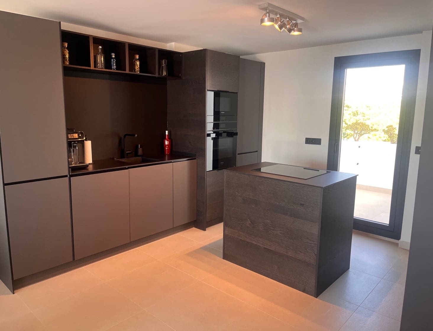 3 sypialnia Penthouse na sprzedaż w Calahonda z basenem garażem - 1 598 000 € (Ref: 9878933)