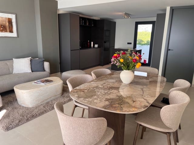 3 sypialnia Penthouse na sprzedaż w Calahonda, Mijas z basenem garażem - 1 598 000 € (Ref: 9878933)
