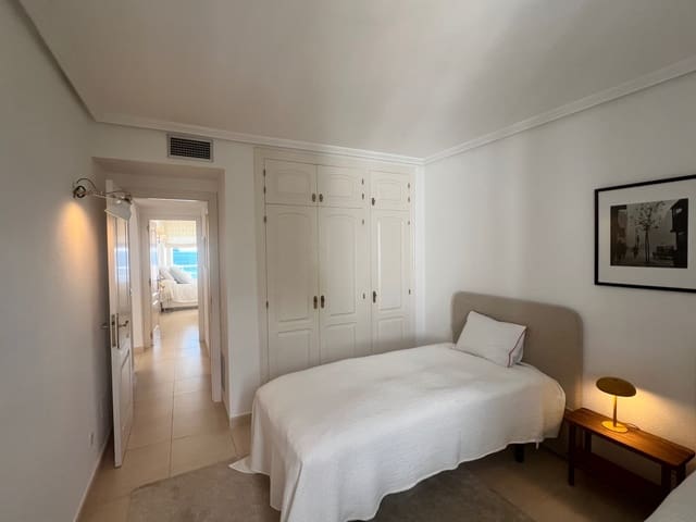2 sypialnia Apartament na sprzedaż w Santa Eulalia / Santa Eularia z basenem - 895 000 € (Ref: 9884901)
