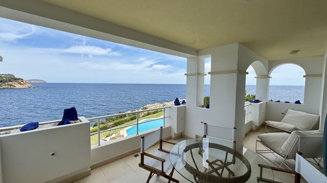 2 soveværelse Lejlighed til salg i Santa Eulalia / Santa Eularia med swimmingpool - € 895.000 (Ref: 9884901)