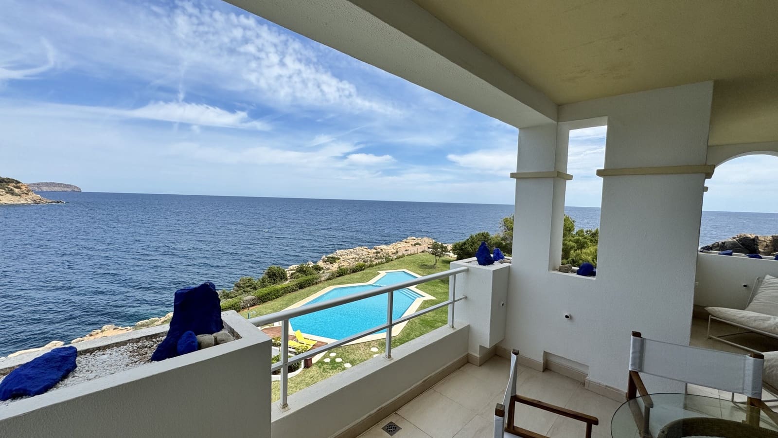 2 bedroom Apartment for sale in Santa Eulalia / Santa Eularia with pool - € 895,000 (Ref: 9884901)