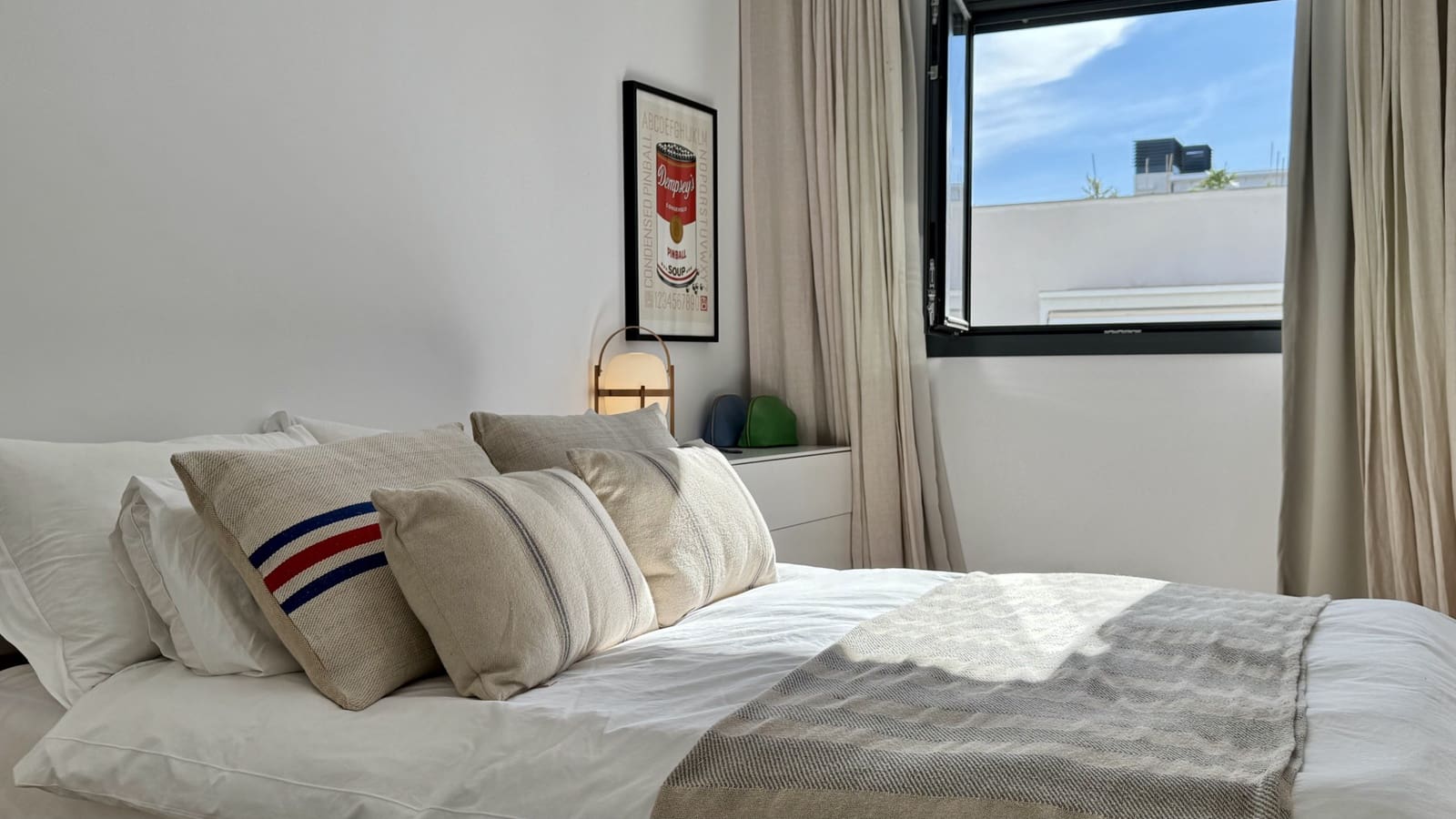 2 slaapkamer Penthouse te koop in Santa Eulalia / Santa Eularia met zwembad garage - € 850.000 (Ref: 9884902)