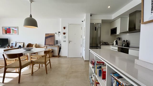 2 soverom Penthouse til salgs i Santa Eulalia / Santa Eularia med svømmebasseng garasje - € 850 000 (Ref: 9884902)