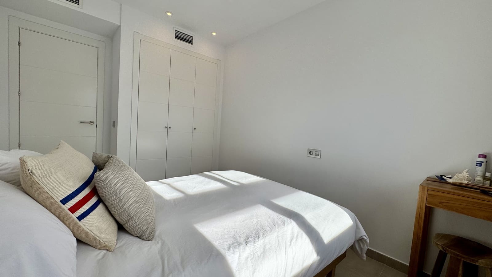 2 slaapkamer Penthouse te koop in Santa Eulalia / Santa Eularia met zwembad garage - € 850.000 (Ref: 9884902)