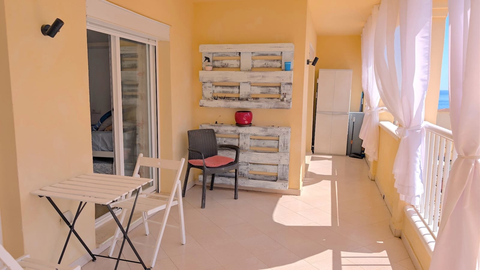 Apartamento de 2 habitaciones en Torrequebrada en venta con piscina garaje - 340.000 € (Ref: 9884903)