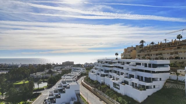1 soveværelse Lejlighed til salg i La Cala de Mijas, Mijas med swimmingpool garage - € 680.000 (Ref: 9890463)