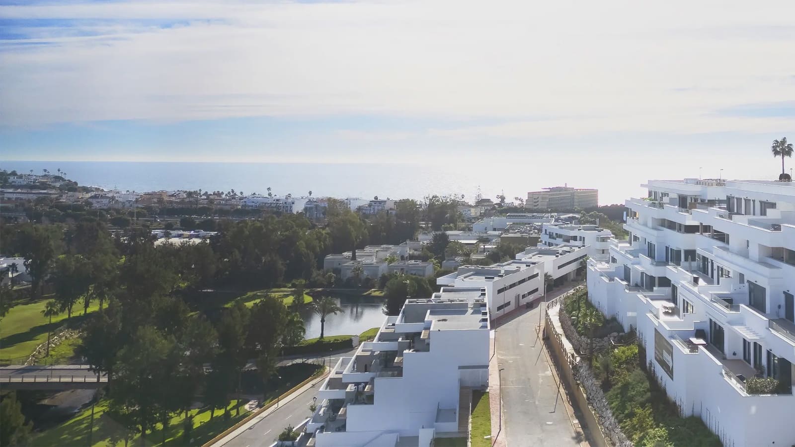 1 soveværelse Lejlighed til salg i La Cala de Mijas med swimmingpool garage - € 680.000 (Ref: 9890463)