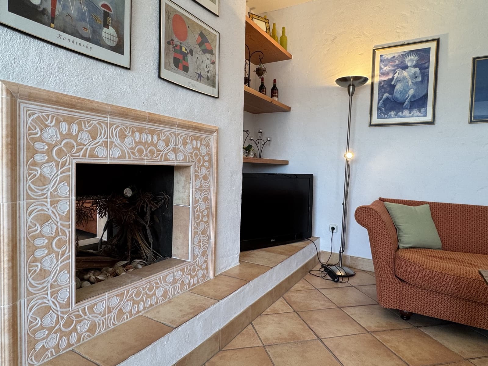 Apartamento de 2 habitaciones en Puerto Banus en venta - 819.000 € (Ref: 9894475)