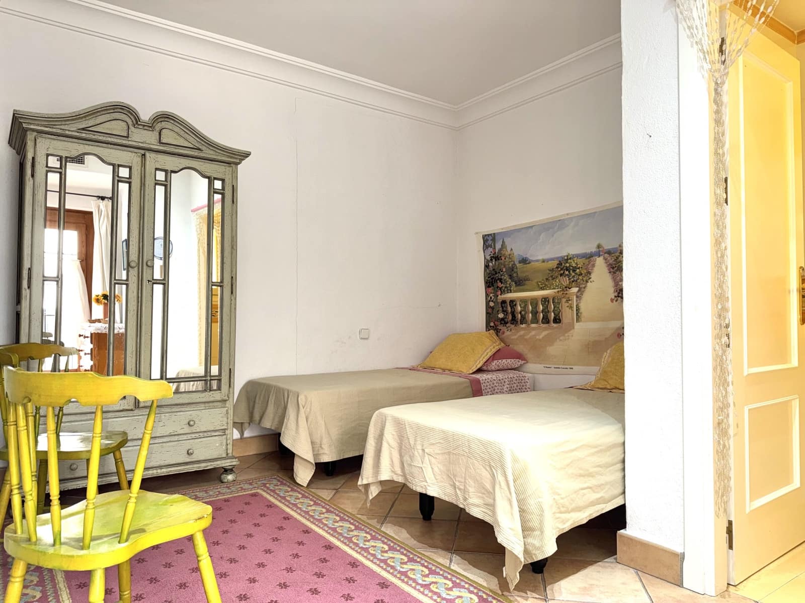 Apartamento de 2 habitaciones en Puerto Banus en venta - 819.000 € (Ref: 9894475)