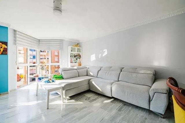 3 soveværelse Lejlighed til salg i Torremolinos - € 340.000 (Ref: 9899384)