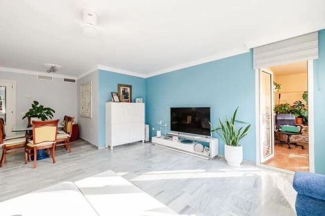 3 soveværelse Lejlighed til salg i Torremolinos - € 340.000 (Ref: 9899384)