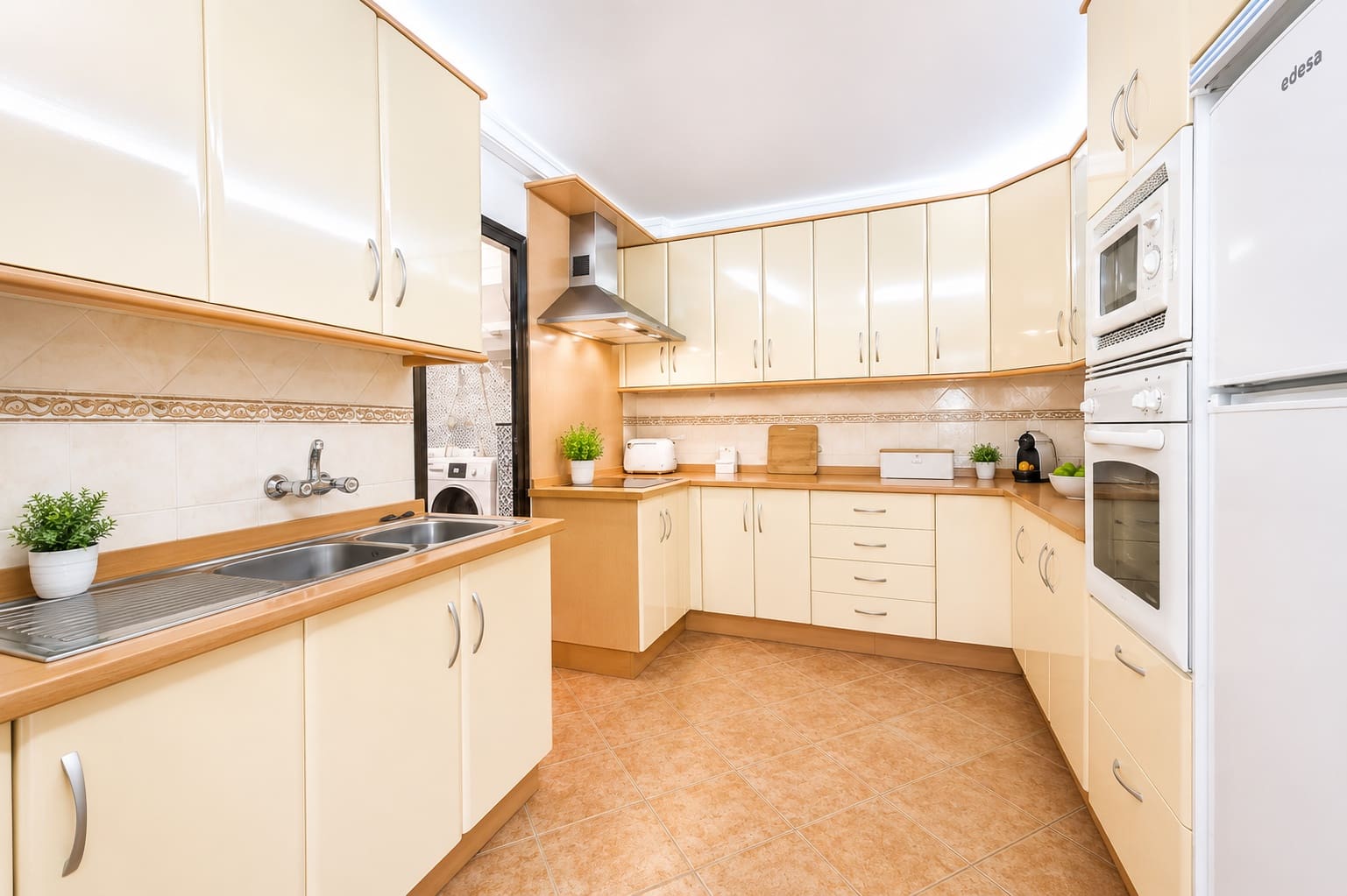 3 bedroom Apartment for sale in Torremolinos - € 370,000 (Ref: 9900658)