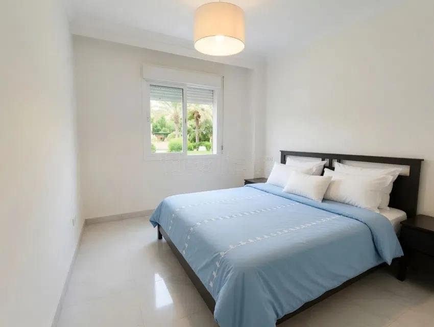 2 Zimmer Apartment zu verkaufen in Marbella mit Pool Garage - 395.000 € (Ref: 9900659)