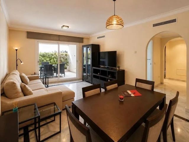 2 Zimmer Apartment zu verkaufen in Marbella mit Pool Garage - 395.000 € (Ref: 9900659)