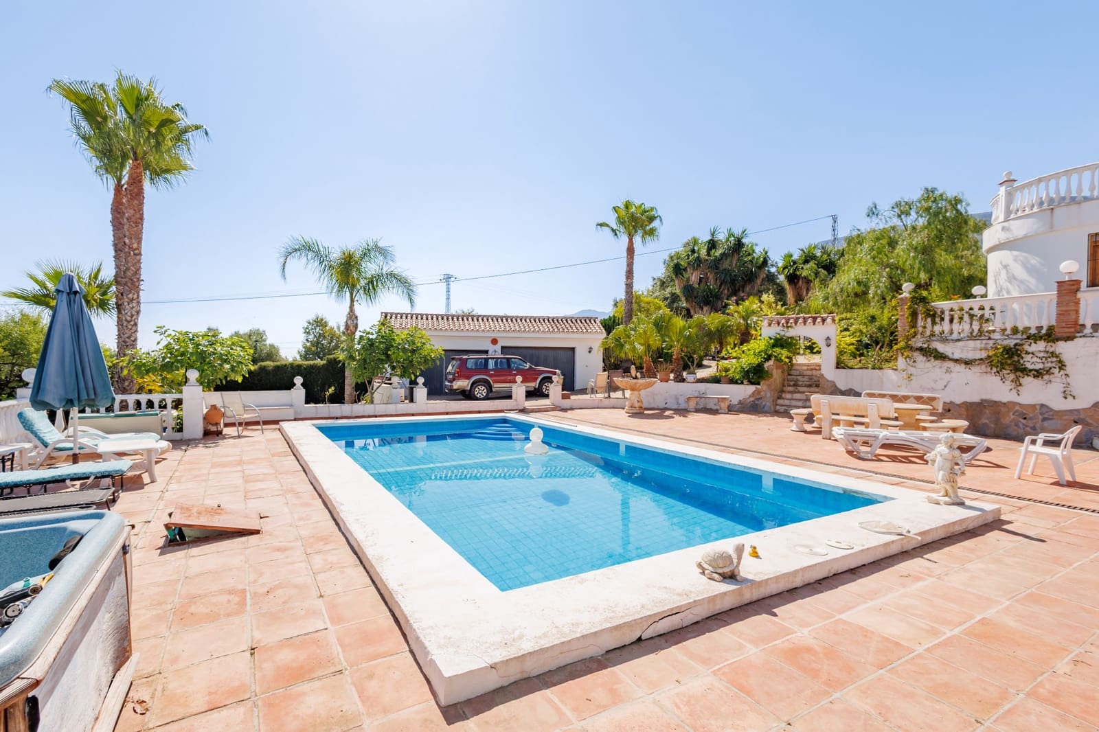6 Zimmer Villa zu verkaufen in Alhaurin el Grande mit Pool Garage - 845.000 € (Ref: 9904650)