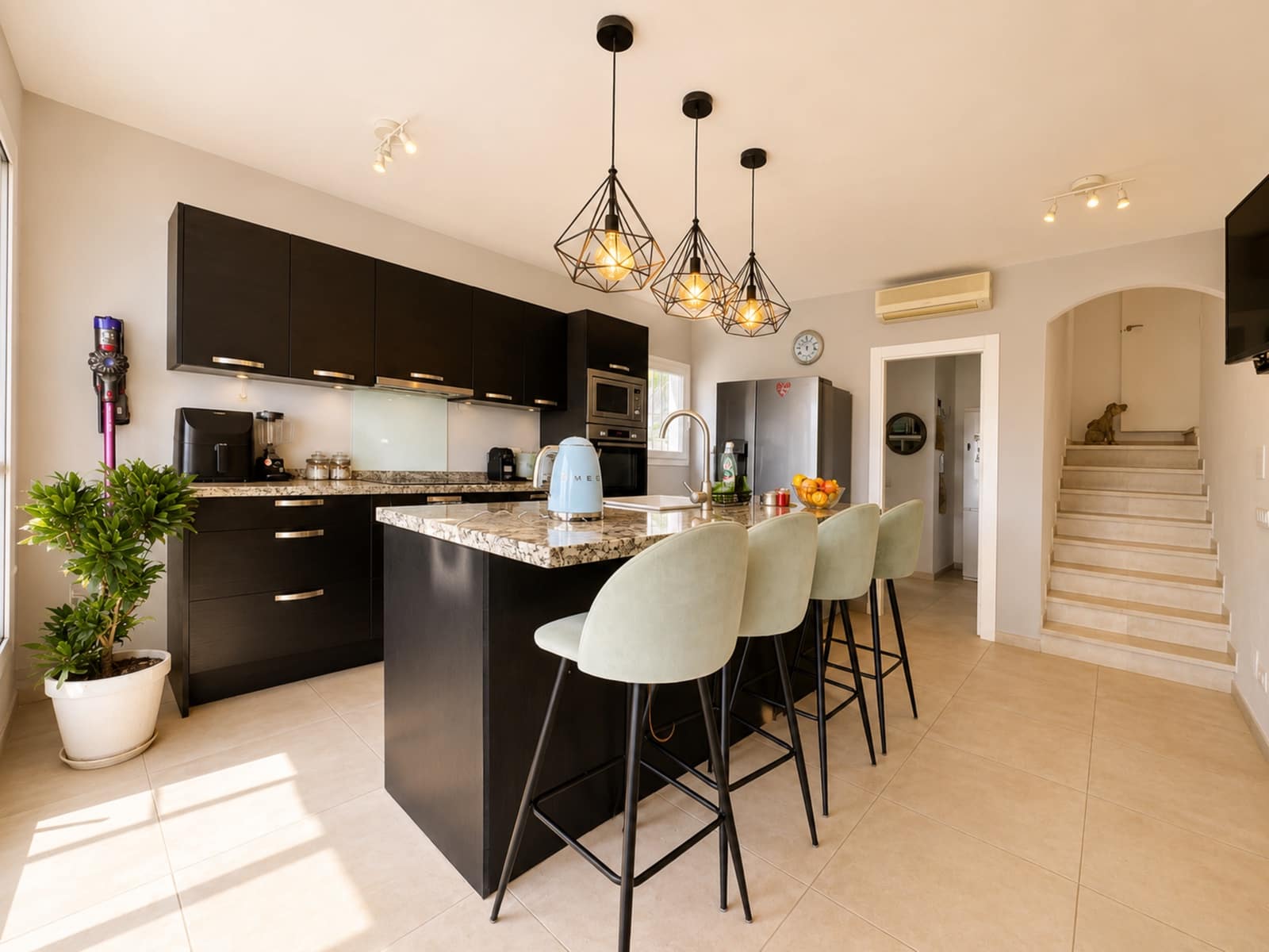 6 quarto Moradia para venda em Mijas Costa com piscina garagem - 1 450 000 € (Ref: 9904651)