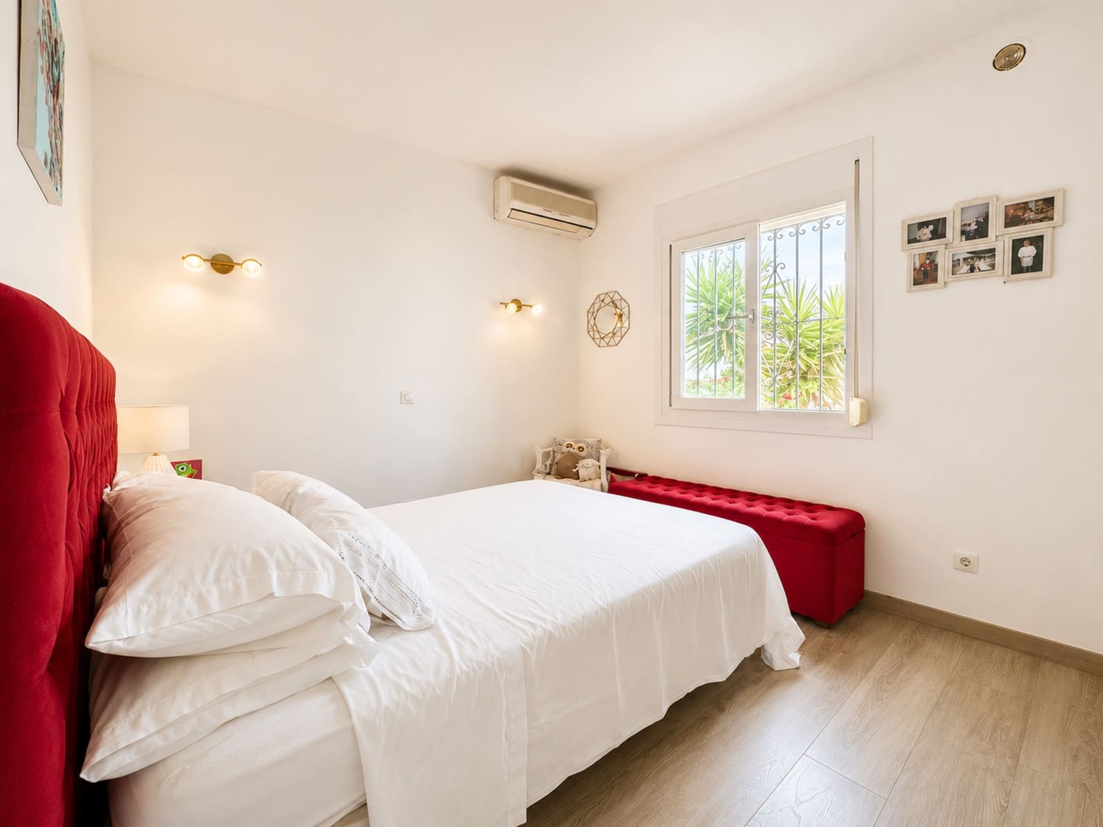6 quarto Moradia para venda em Mijas Costa com piscina garagem - 1 450 000 € (Ref: 9904651)