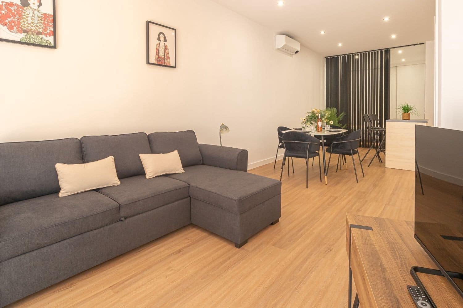 2 sypialnia Apartament na sprzedaż w Calahonda z basenem garażem - 250 000 € (Ref: 9913237)