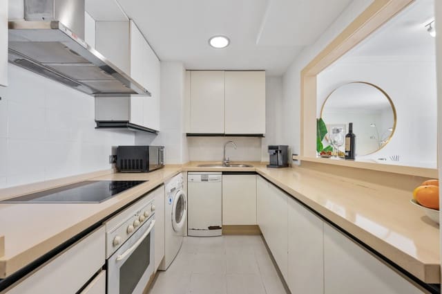 2 bedroom Apartment for sale in Marbella with pool garage - € 876,750 (Ref: 9916960)