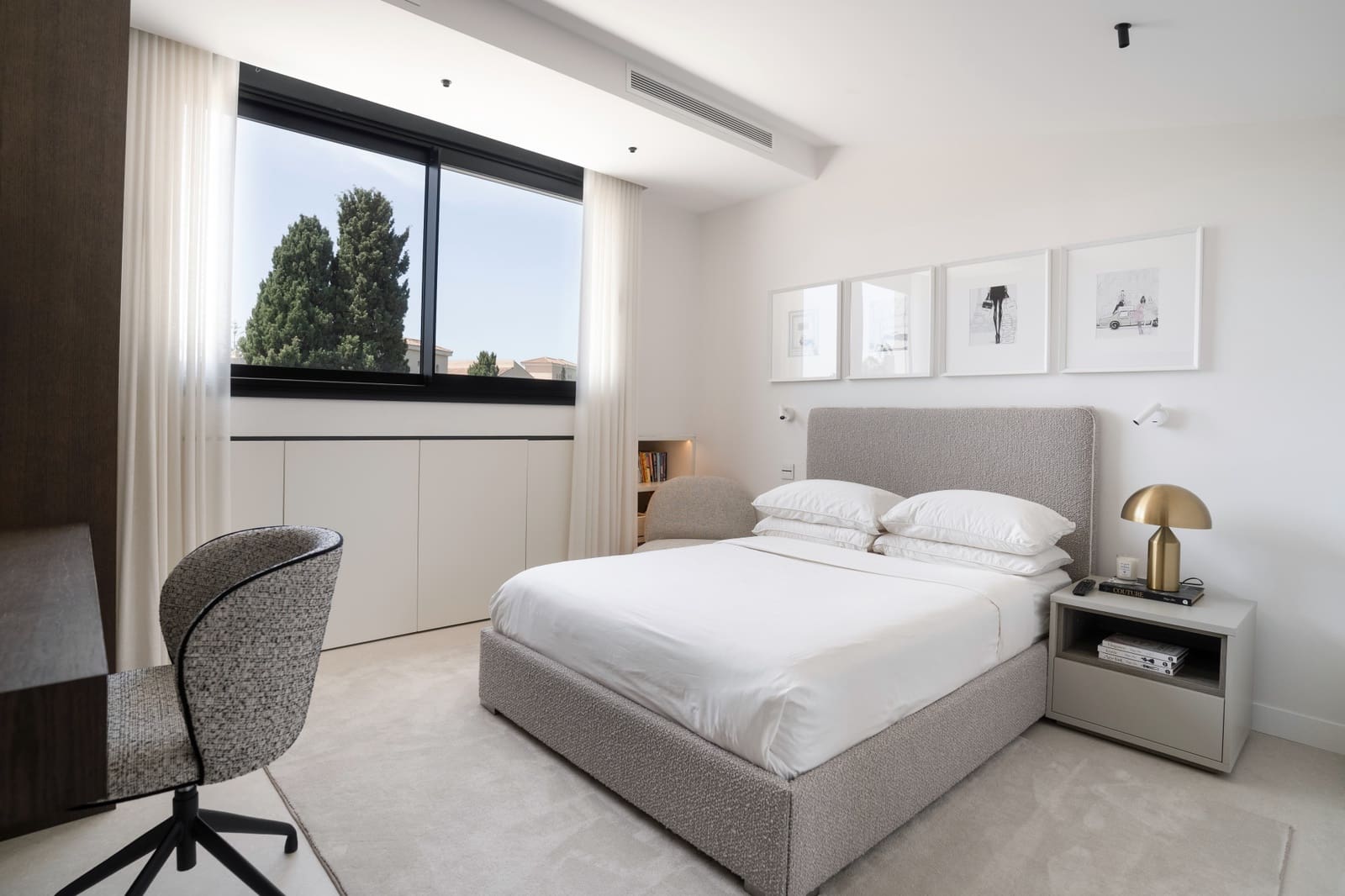 3 bedroom Penthouse for sale in Puerto Banus with pool - € 1,490,000 (Ref: 9922373)