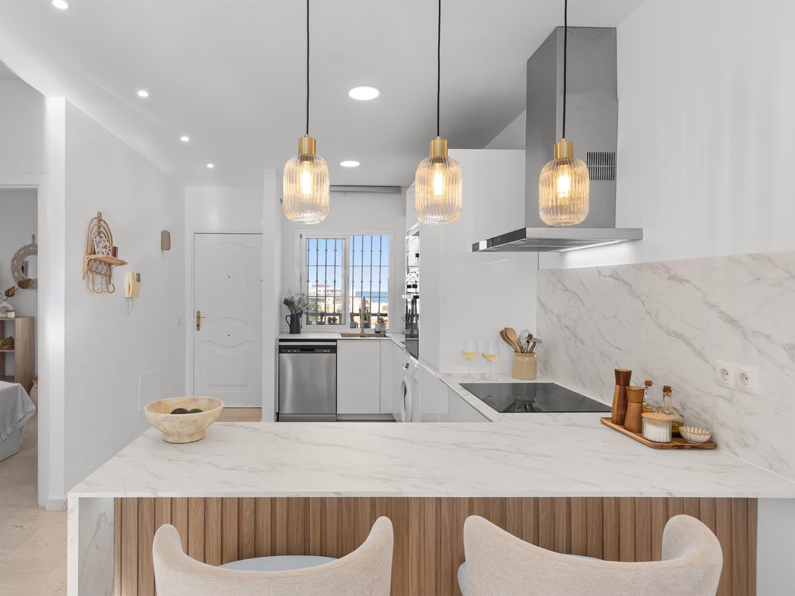 2 soverom Penthouse til salgs i Torrequebrada med svømmebasseng garasje - € 419 000 (Ref: 9924655)