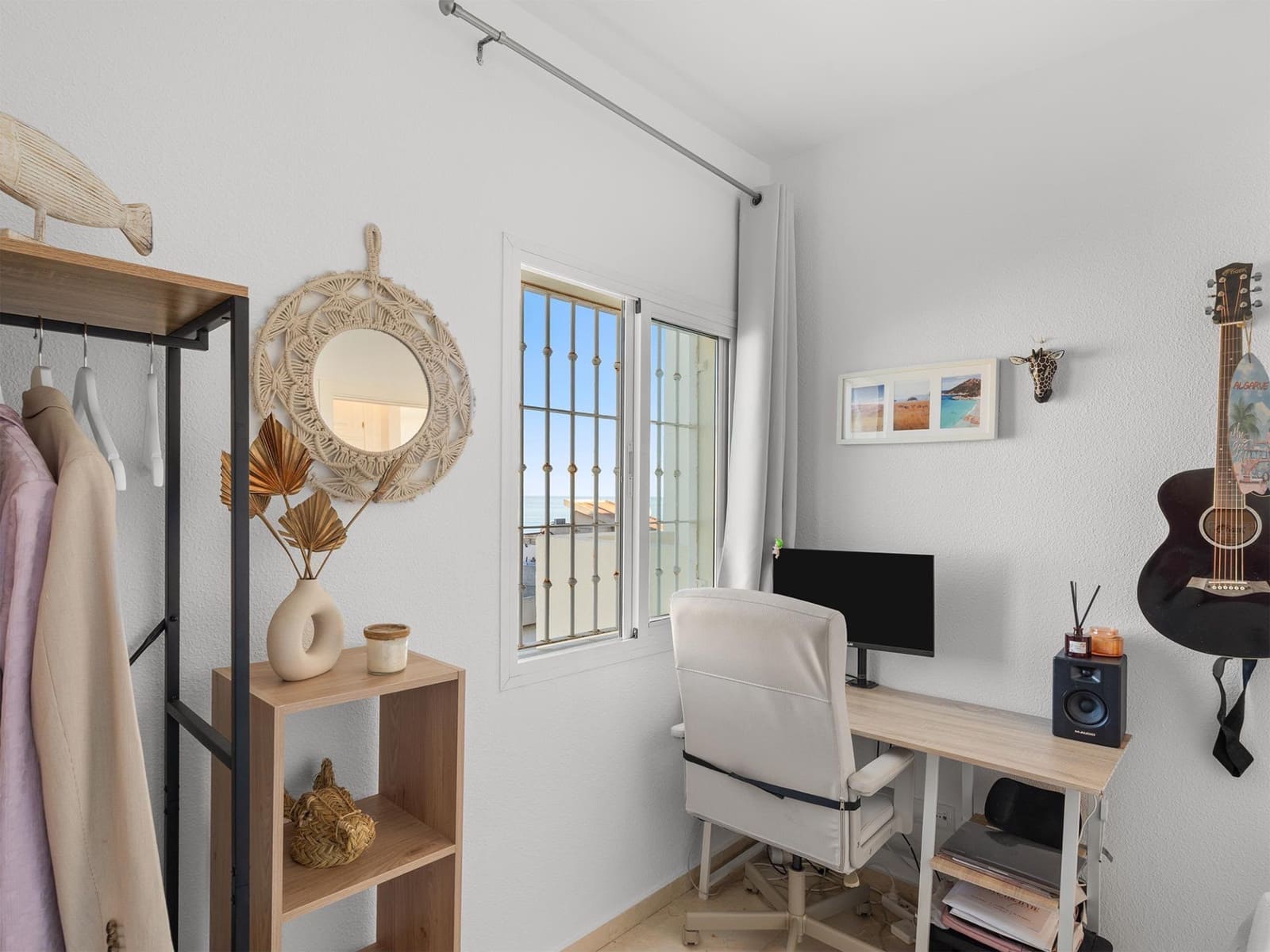 2 soverom Penthouse til salgs i Torrequebrada med svømmebasseng garasje - € 419 000 (Ref: 9924655)