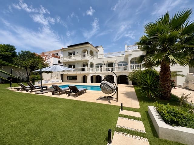 9 soverom Villa til salgs i Mijas Costa, Mijas med svømmebasseng garasje - € 1 695 000 (Ref: 9924657)