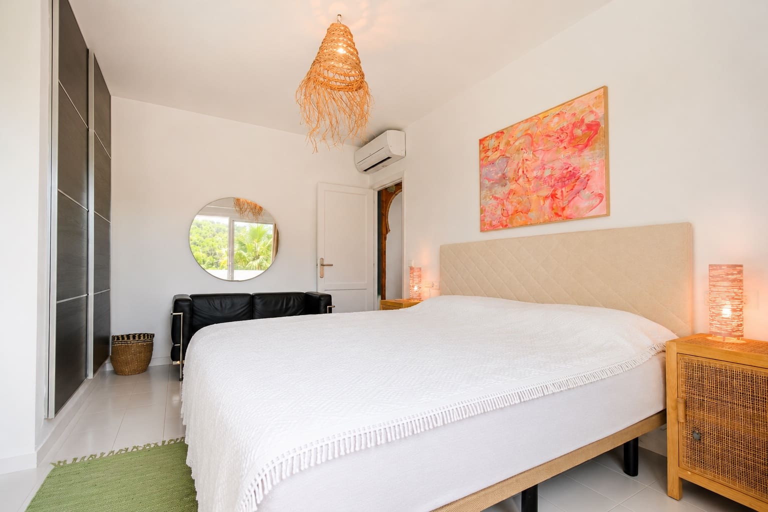 3 soveværelse Byhus til salg i Santa Eulalia / Santa Eularia med swimmingpool garage - € 1.850.000 (Ref: 9927500)