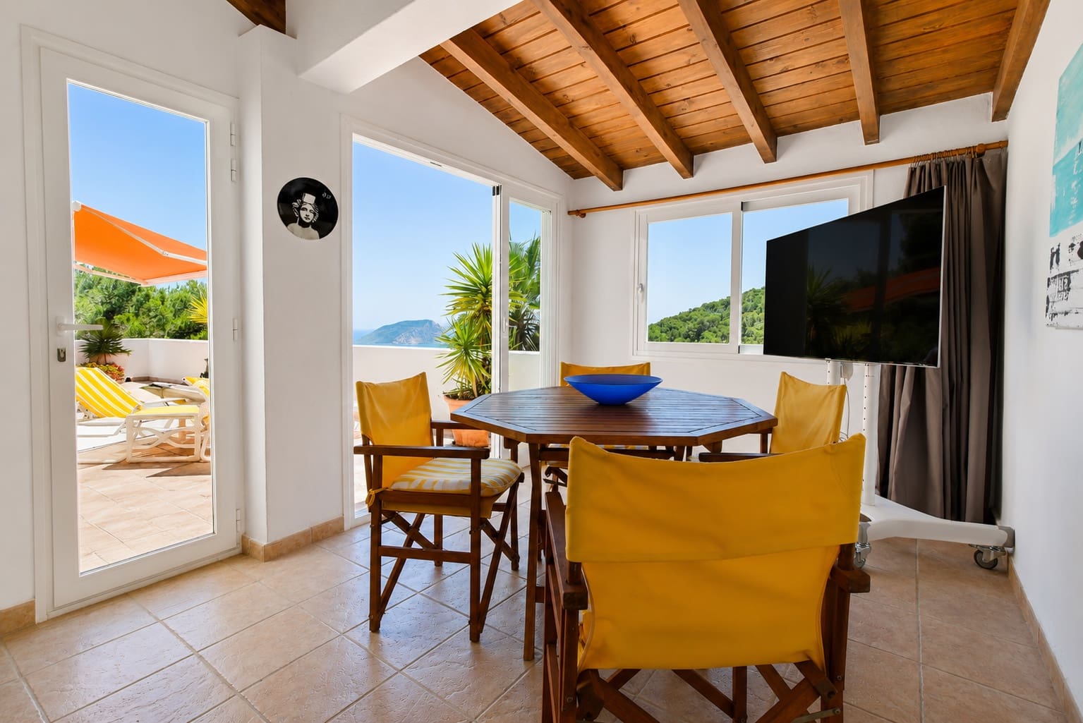 3 soveværelse Byhus til salg i Santa Eulalia / Santa Eularia med swimmingpool garage - € 1.850.000 (Ref: 9927500)