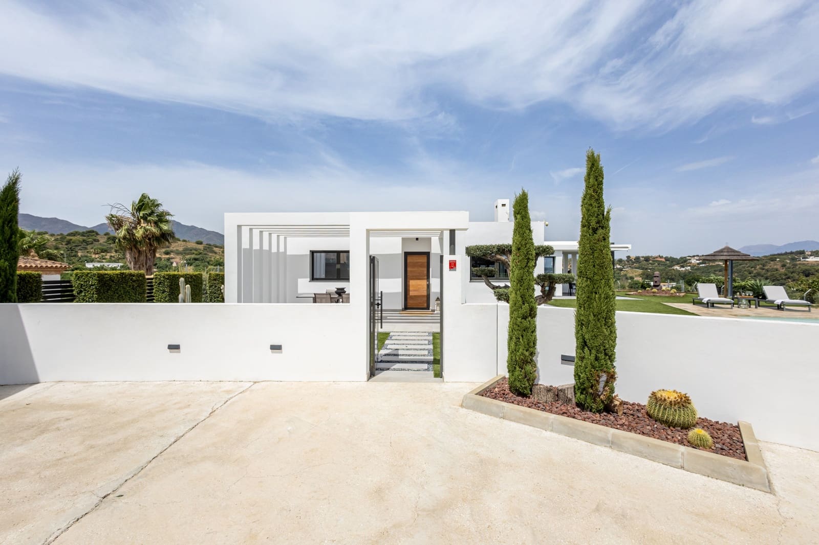 3 soveværelse Villa til salg i Alhaurin el Grande med swimmingpool garage - € 895.000 (Ref: 9934279)