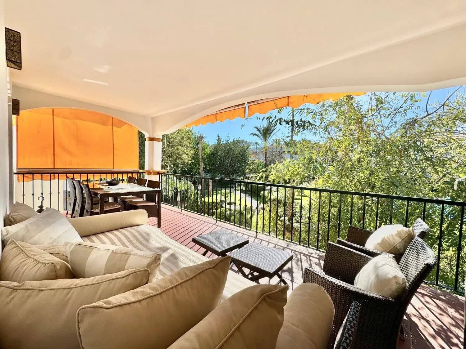 2 chambre Appartement à vendre à Marbella avec piscine garage - 515 000 € (Ref: 9940035)