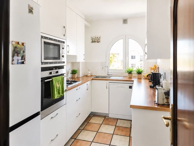 3 makuuhuone Kattohuoneisto myytävänä paikassa Torremolinos mukana uima-altaan 
autotalli - 745 000 € (Ref: 9940036)