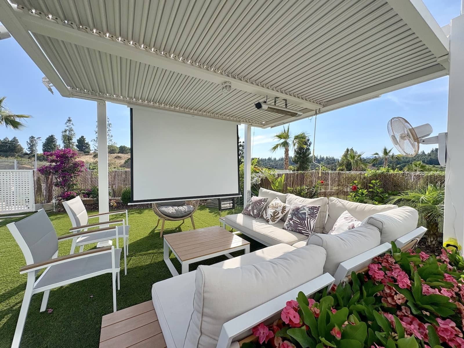 3 Zimmer Apartment zu verkaufen in El Chaparral mit Pool Garage - 598.500 € (Ref: 9940038)
