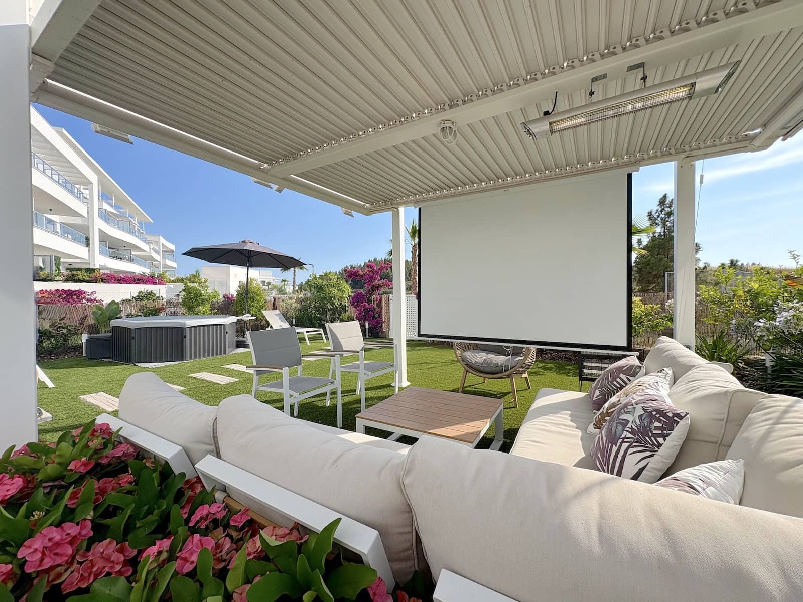 3 Zimmer Apartment zu verkaufen in El Chaparral mit Pool Garage - 598.500 € (Ref: 9940038)