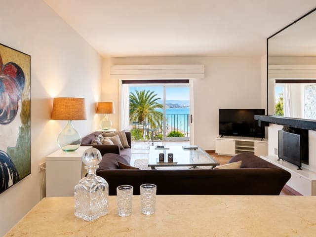 1 soverom Leilighet til salgs i Puerto Banus, Marbella - € 695 000 (Ref: 9945780)