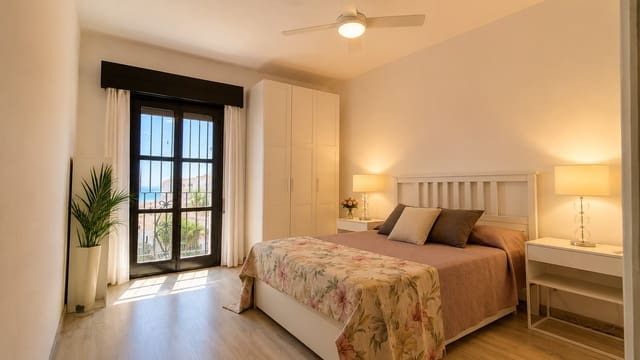 1 soverom Leilighet til salgs i Puerto Banus, Marbella - € 695 000 (Ref: 9945780)