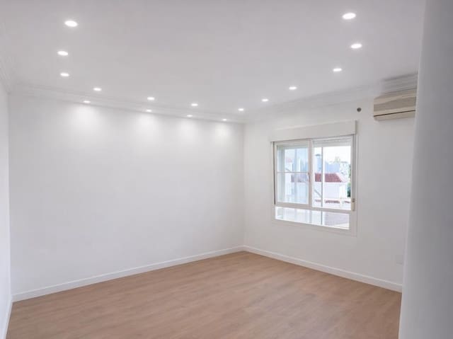 4 makuuhuone Kattohuoneisto myytävänä paikassa Torremolinos mukana uima-altaan 
autotalli - 552 500 € (Ref: 9945781)