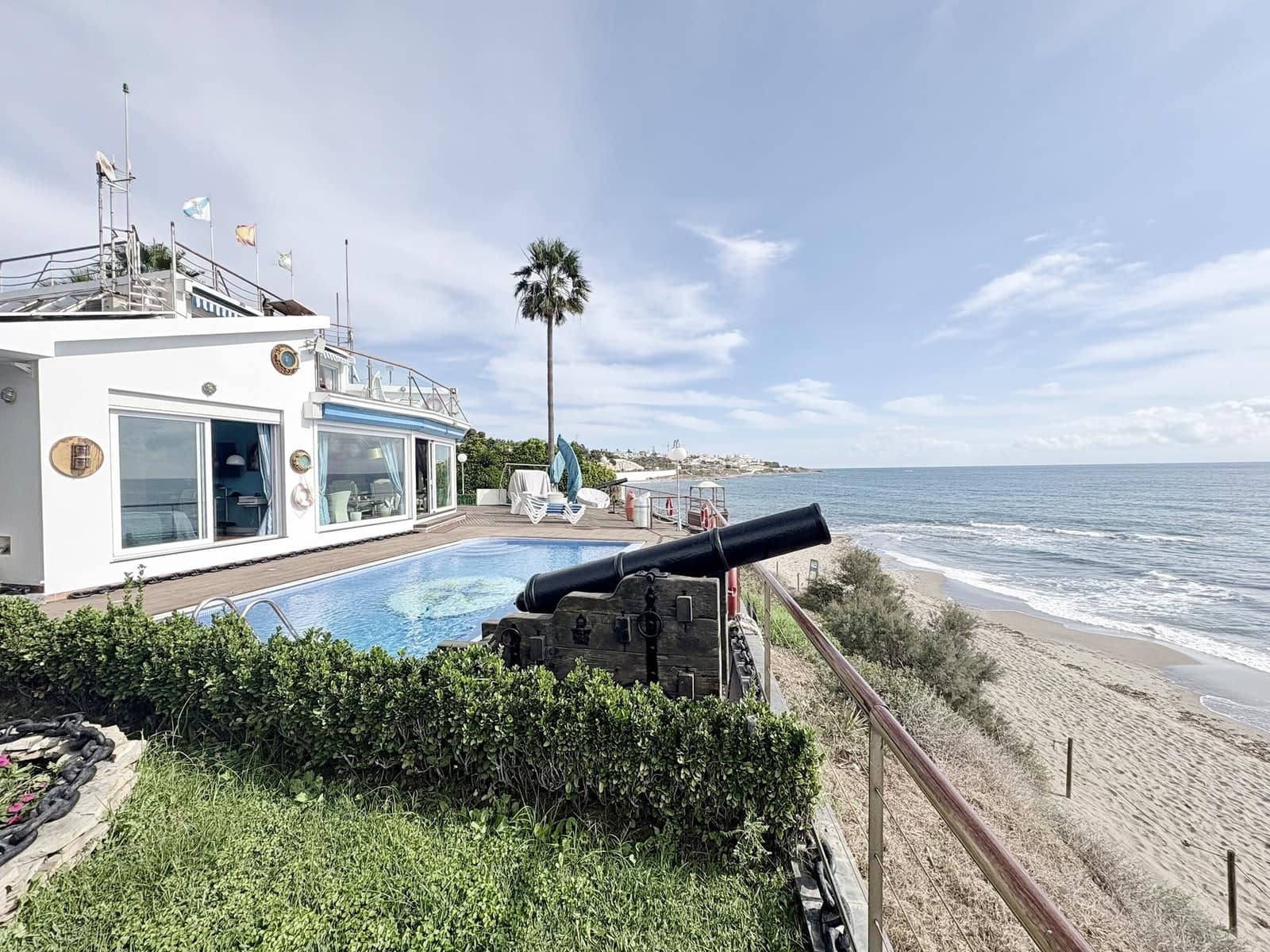 6 quarto Moradia para venda em El Chaparral com piscina garagem - 3 500 000 € (Ref: 9945783)