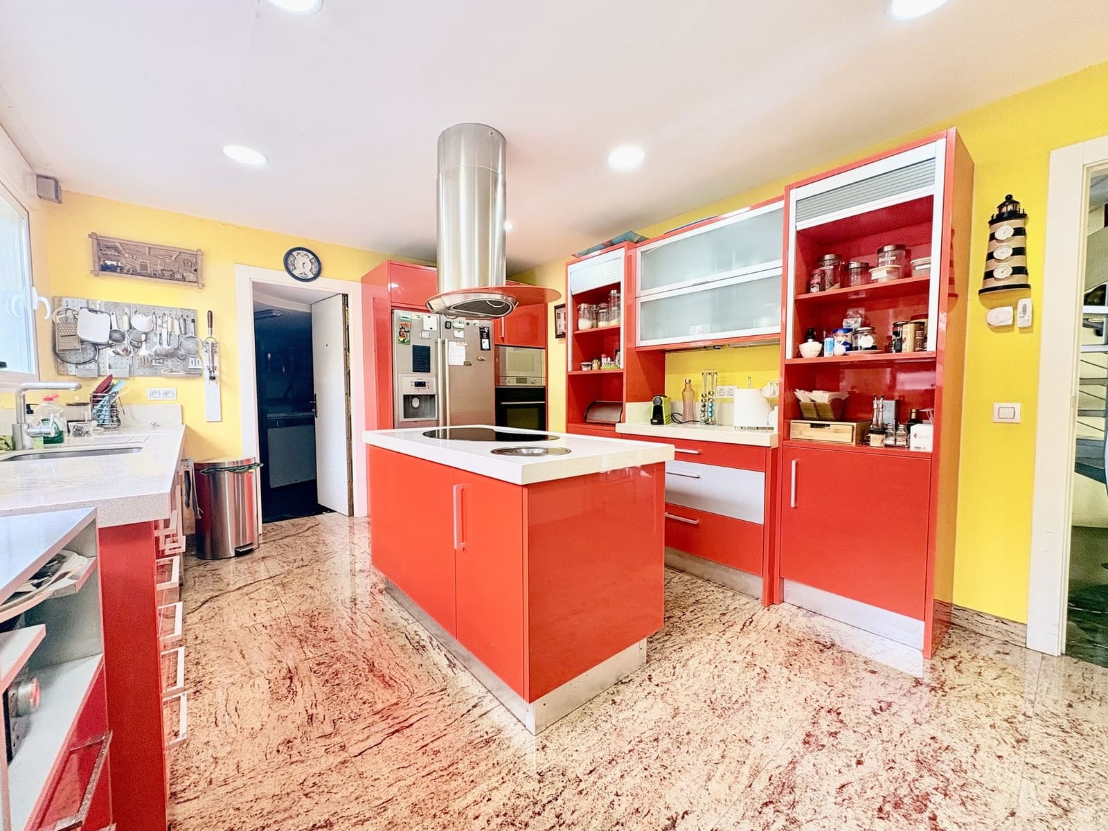 6 quarto Moradia para venda em El Chaparral com piscina garagem - 3 500 000 € (Ref: 9945783)