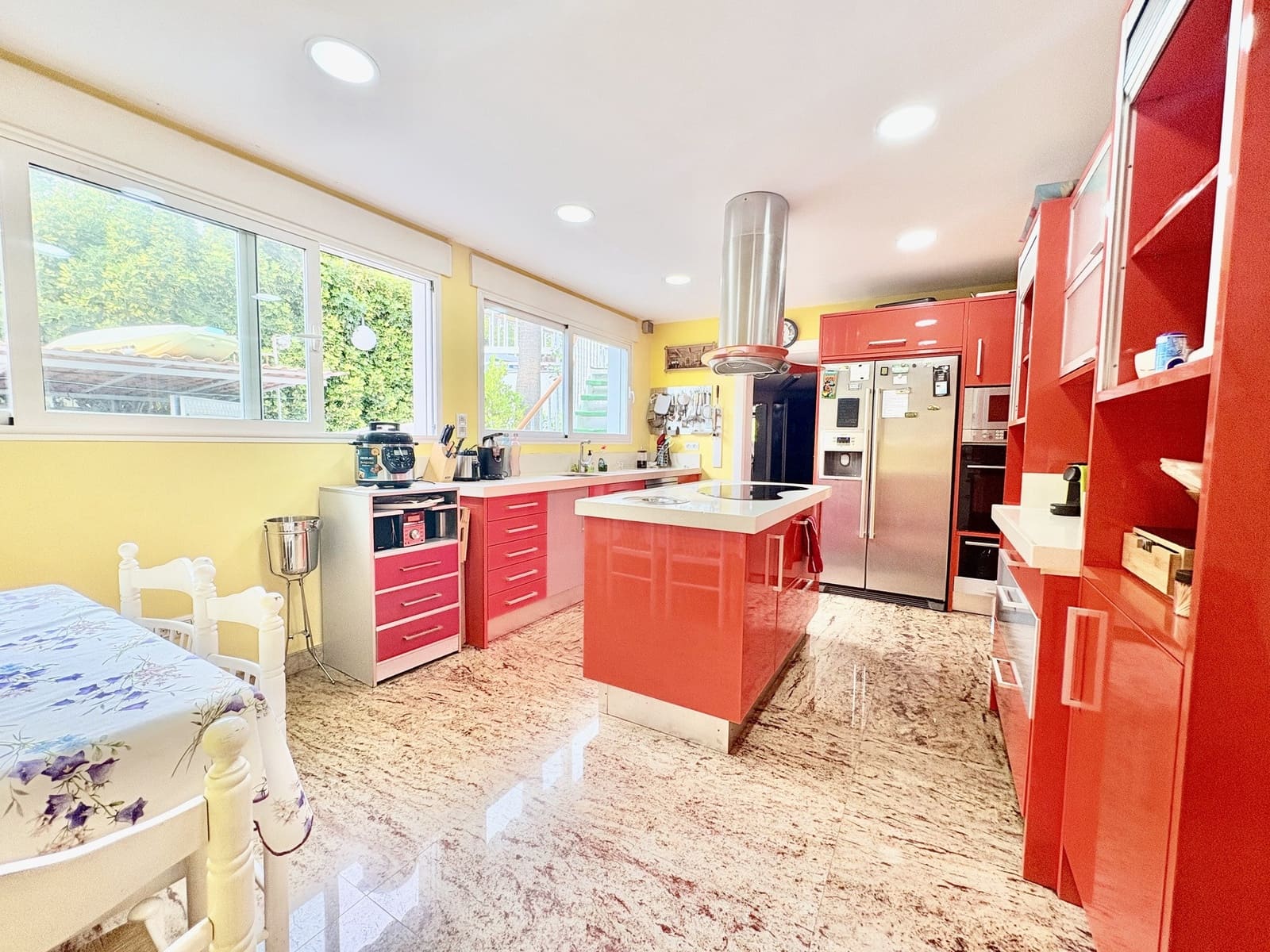 6 quarto Moradia para venda em El Chaparral com piscina garagem - 3 500 000 € (Ref: 9945783)