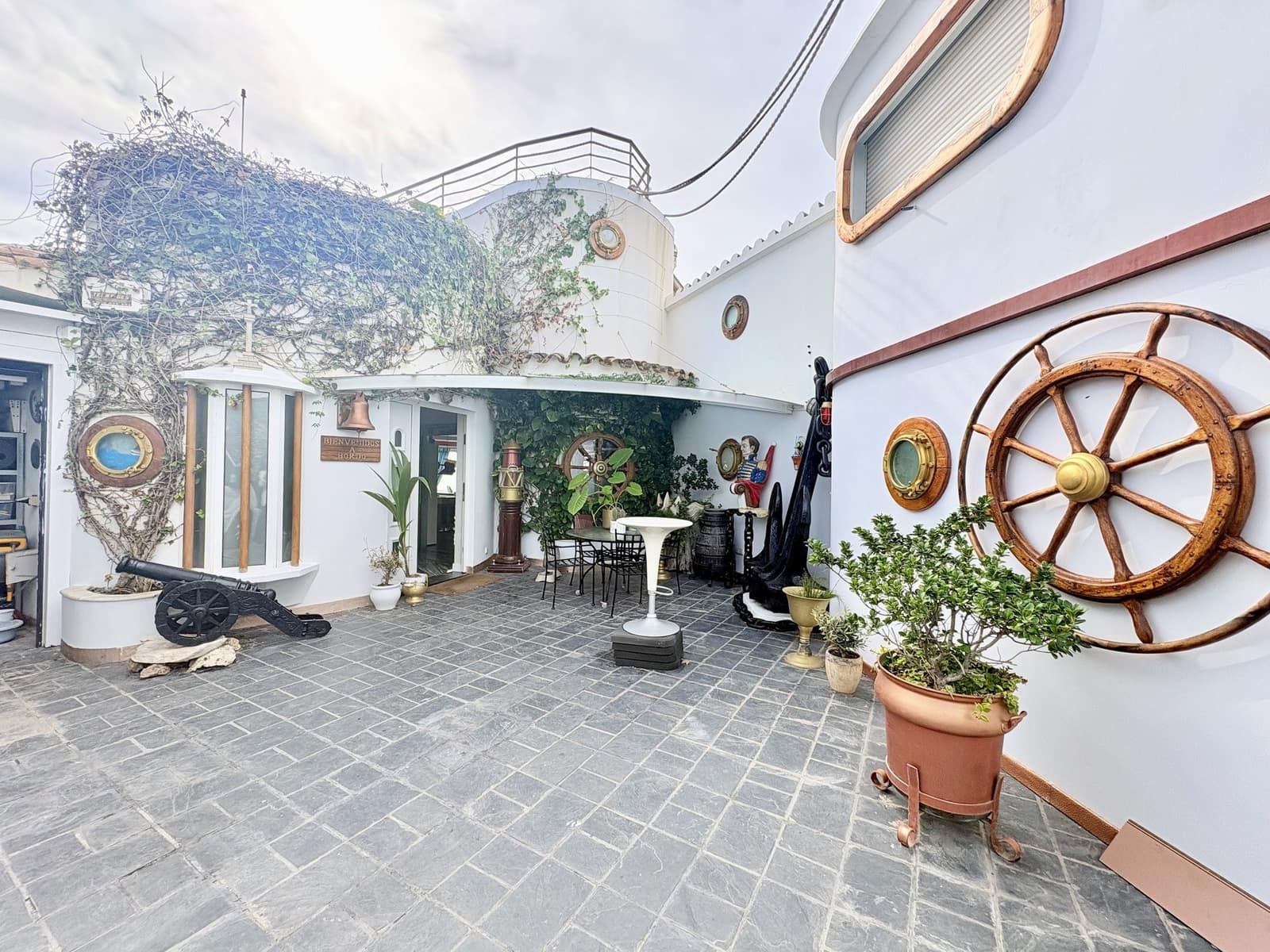 6 quarto Moradia para venda em El Chaparral com piscina garagem - 3 500 000 € (Ref: 9945783)