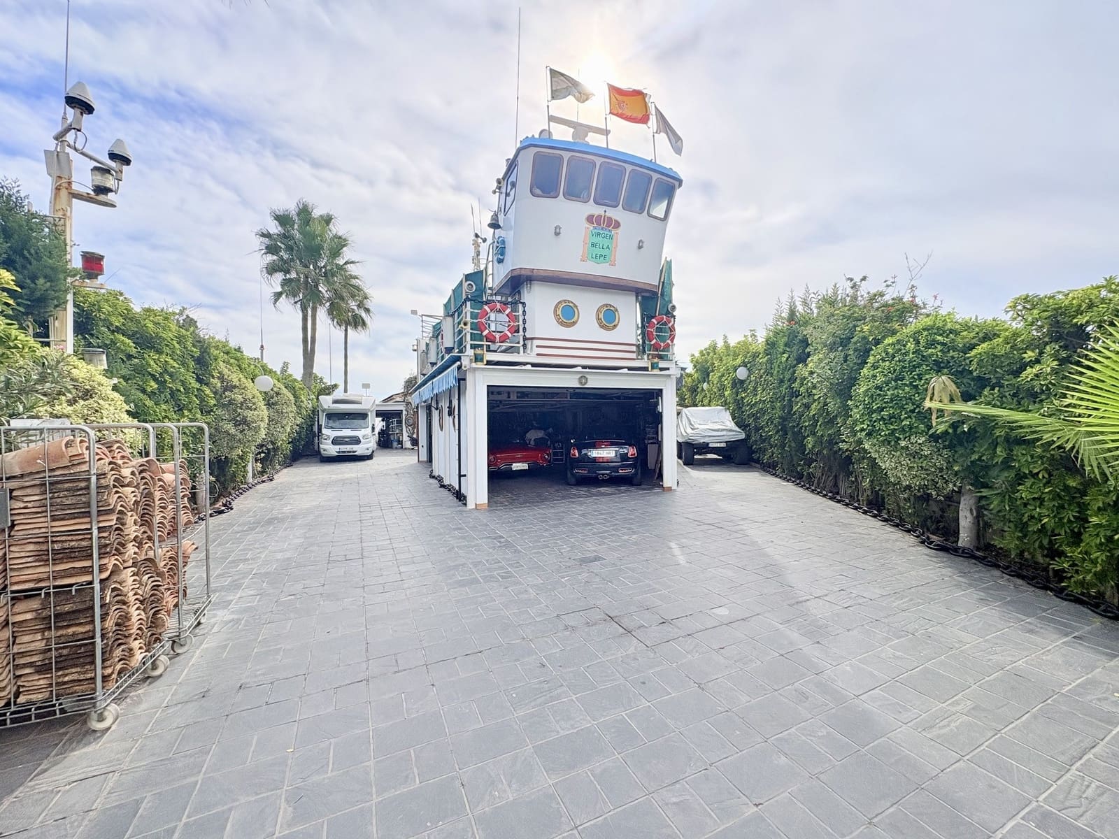 6 quarto Moradia para venda em El Chaparral com piscina garagem - 3 500 000 € (Ref: 9945783)