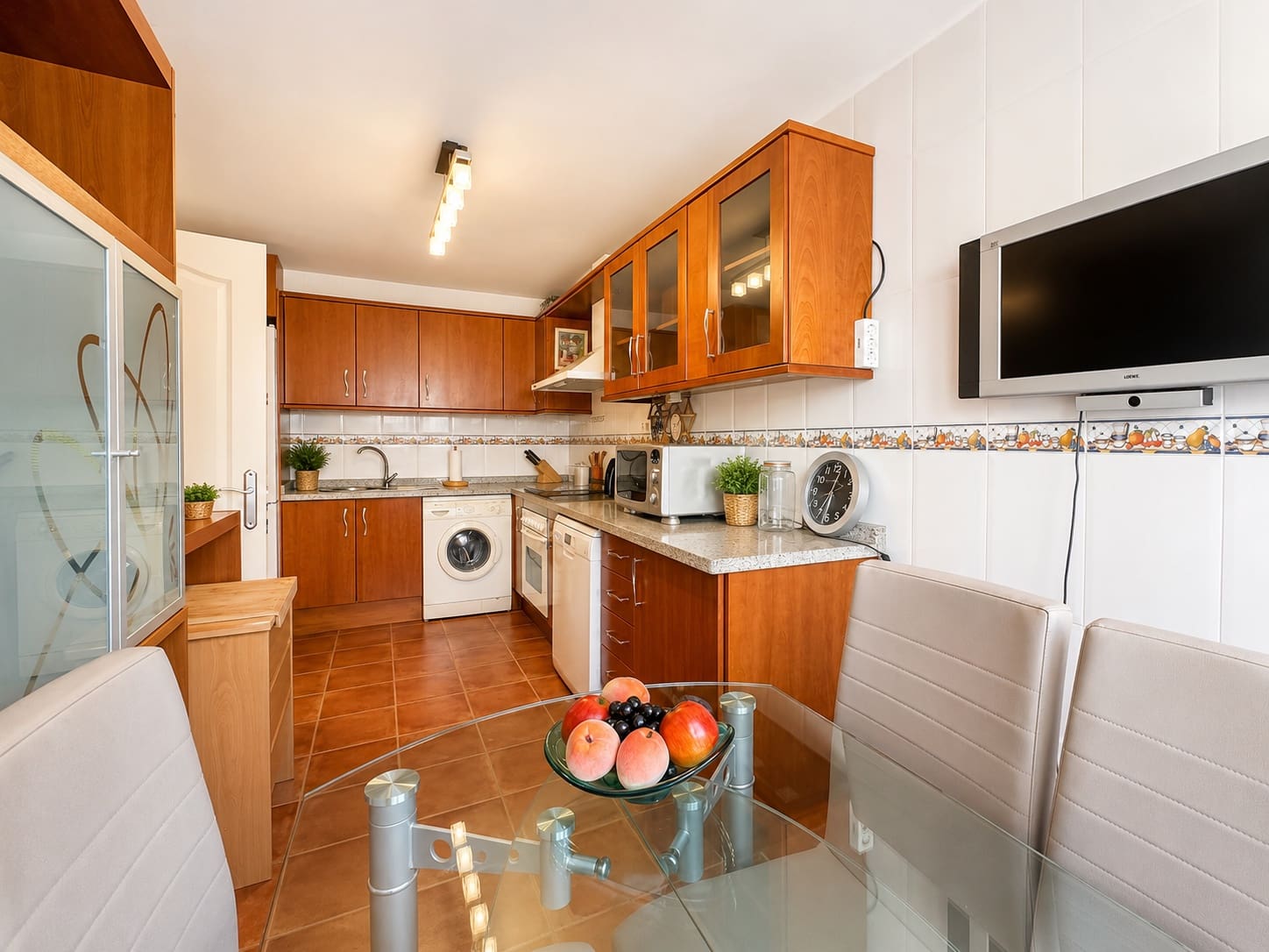 3 makuuhuone Omakotitalo myytävänä paikassa Riviera del Sol mukana uima-altaan 
autotalli - 550 000 € (Ref: 9949856)