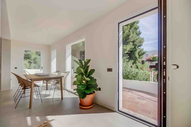 2 chambre Appartement à vendre à Benalmadena Costa, Benalmádena avec piscine garage - 489 000 € (Ref: 9962770)