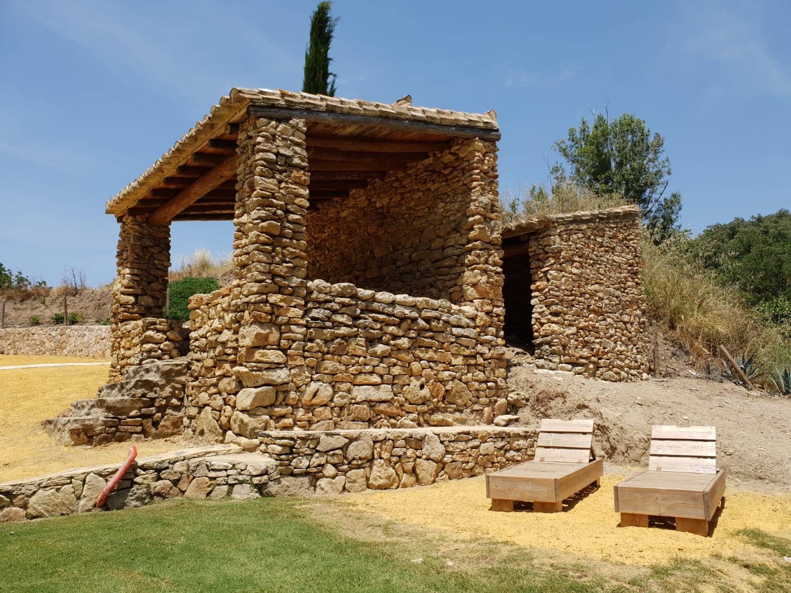 6 sovrum Finca/Hus på landet till salu i Setenil de las Bodegas med pool garage - 1 495 000 € (Ref: 9965344)