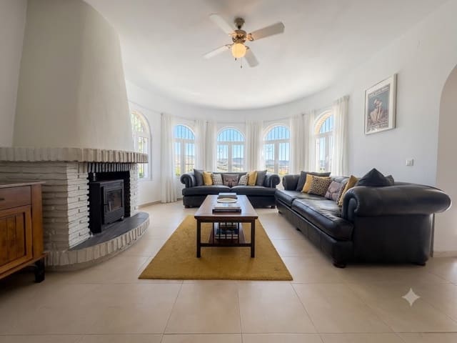 3 chambre Villa/Maison à vendre à Mijas Costa, Mijas avec piscine garage - 789 000 € (Ref: 9965345)